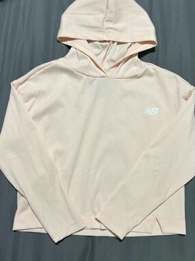New balance cropped